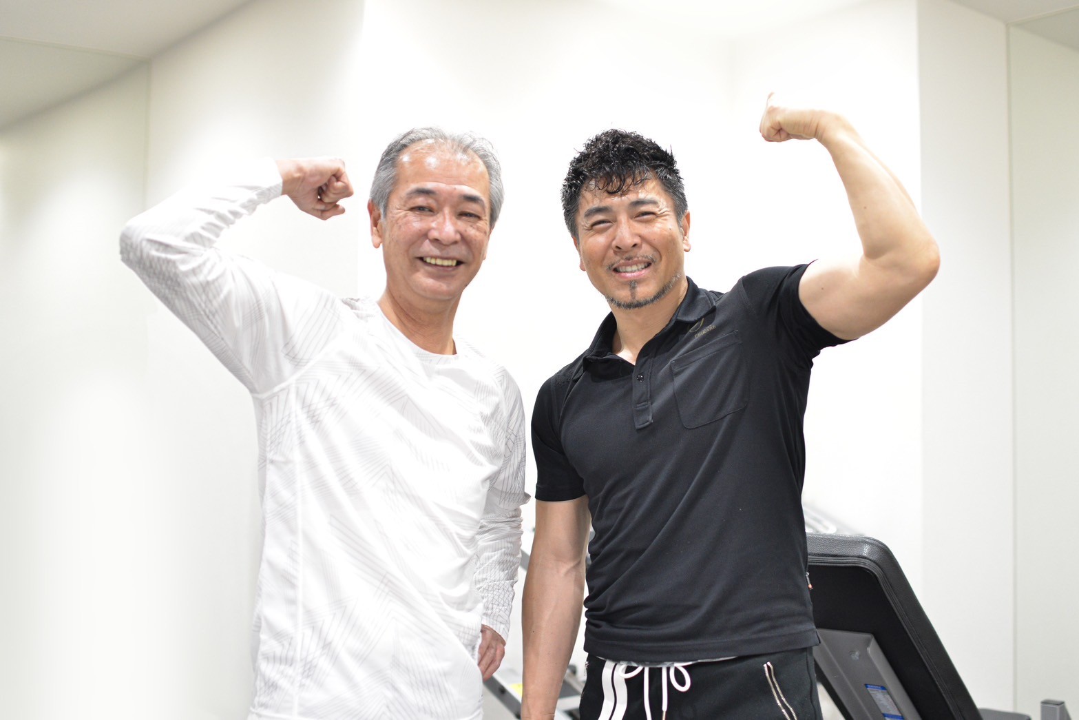 LINE_ALBUM_ファイティングポーズっぽいもの_250325_1